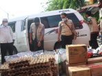 PLTU-Labuhan-Angin-saat-menurunkan-bantuan-korban-kebakaran-di-Jalan-Perisntis-Kemerdekaan